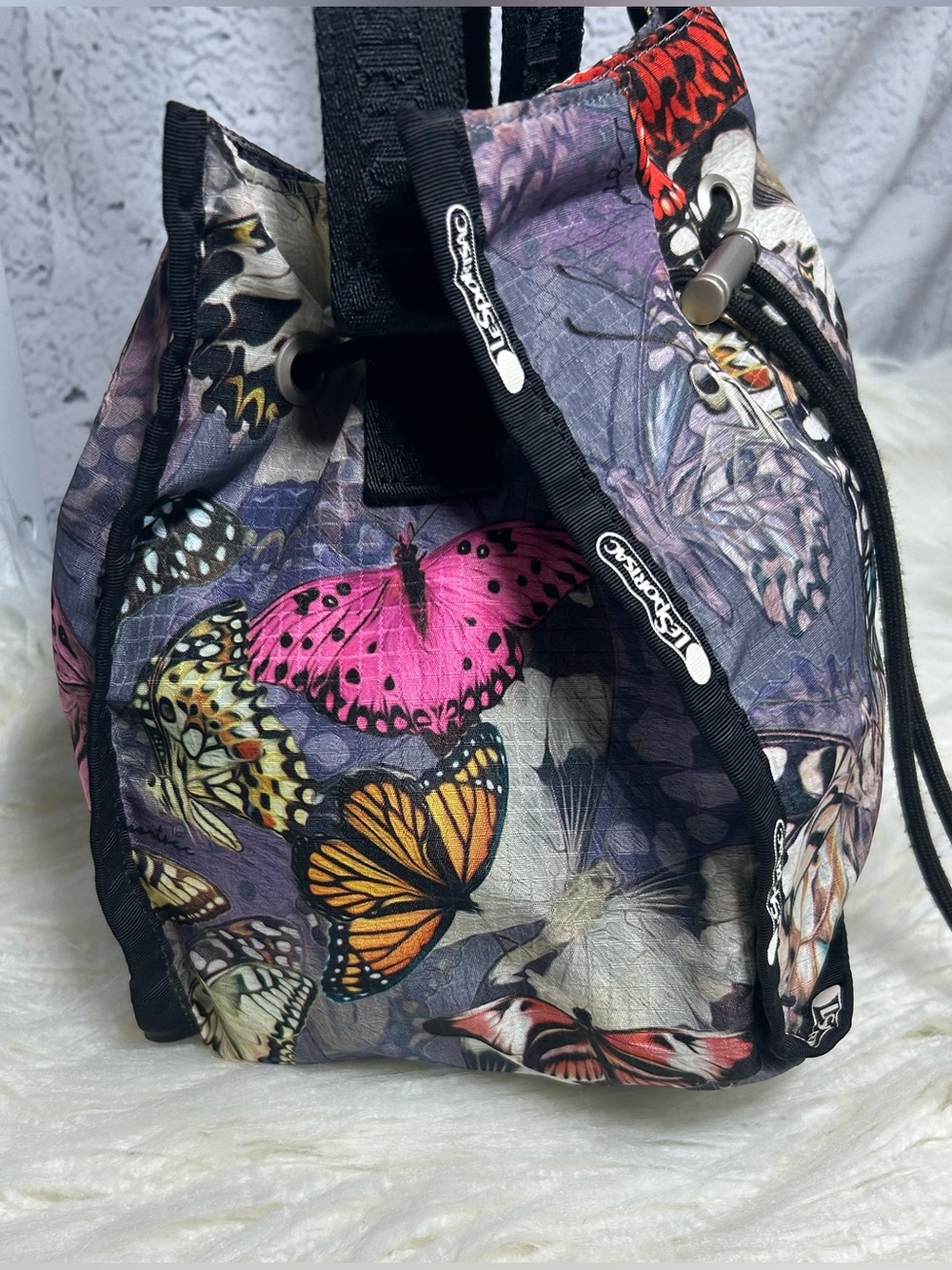 LeSportsac Butterfly Bucket Crossbody Bag🦋